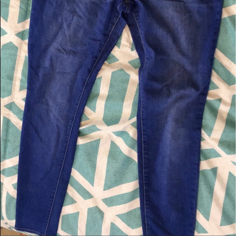 S K I N N Y jeans